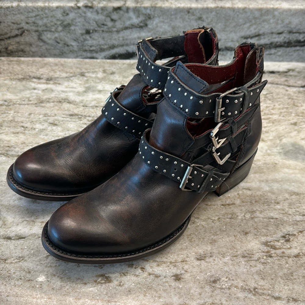 FREEBIRD BOOTIES